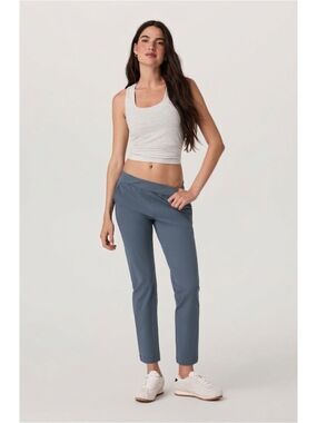 Vuori Miles Ankle Pant Size M in Blue Heron